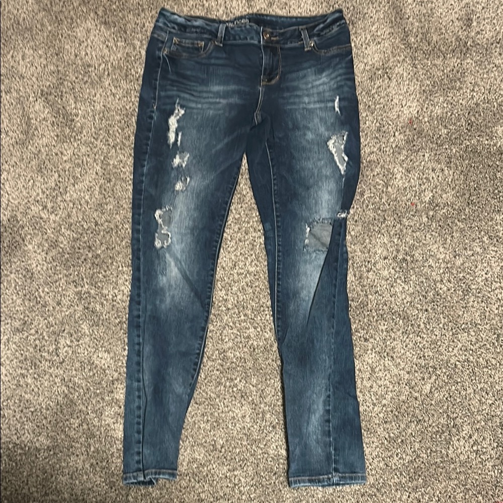 Stylish Blue Distressed Women's Jeans